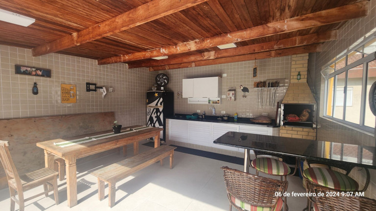 Imagem Casa com 3 Quartos à Venda, 270 m² em Boqueirão - Santos