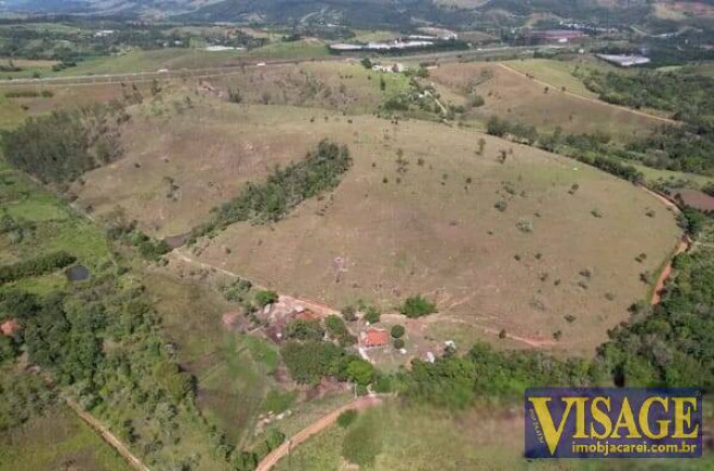 Imóvel Comercial à Venda, 382 m² em Jacareí