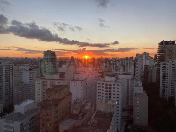 Imagem Cobertura com 3 Quartos para Alugar, 200 m² em Jardim Paulista - São Paulo