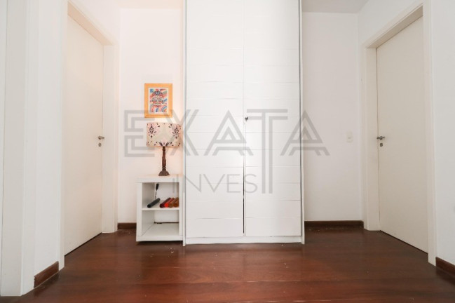 Imagem Imóvel com 4 Quartos à Venda, 252 m² em Morumbi - São Paulo Imagem Imóvel com 4 Quartos à Venda, 252 m² em Morumbi - São Paulo