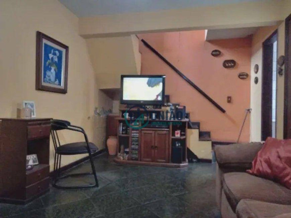 Casa com 2 Quartos à Venda, 75 m² em Piratininga - Niterói