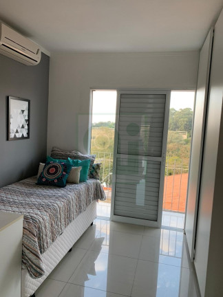 Imagem Casa com 5 Quartos à Venda, 250 m² em Parque Ipe - São Paulo