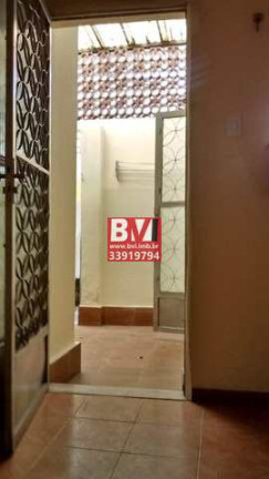 Imagem Casa com 1 Quarto à Venda, 40 m² em Penha Circular - Rio De Janeiro Imagem Casa com 1 Quarto à Venda, 40 m² em Penha Circular - Rio De Janeiro