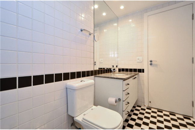 Imagem Imóvel com 3 Quartos à Venda, em Panamby - São Paulo Imagem Imóvel com 3 Quartos à Venda, em Panamby - São Paulo
