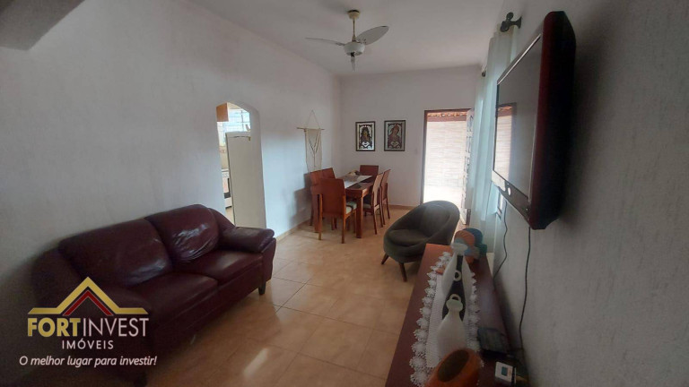 Imagem Imóvel com 3 Quartos à Venda, 160 m² em Solemar - Praia Grande Imagem Imóvel com 3 Quartos à Venda, 160 m² em Solemar - Praia Grande