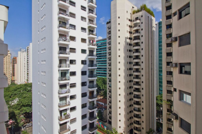 Imagem Imóvel com 1 Quarto à Venda, 39 m² em Moema - São Paulo Imagem Imóvel com 1 Quarto à Venda, 39 m² em Moema - São Paulo