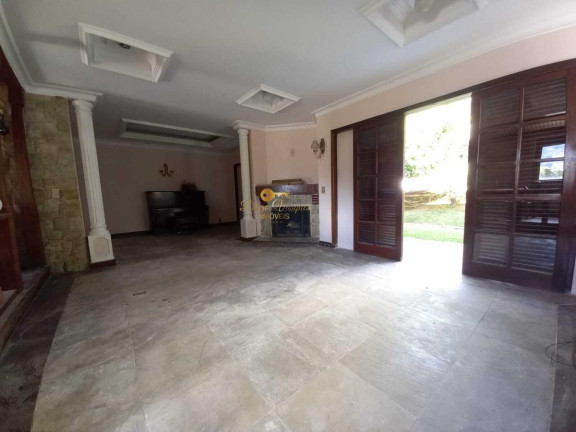 Imagem Casa com 5 Quartos à Venda, 212 m² em Alto - Teresópolis