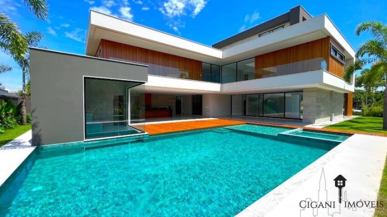Imagem Casa de Condomínio com 5 Quartos à Venda, 1.200 m² em Barra Da Tijuca - Rio De Janeiro Imagem Casa de Condomínio com 5 Quartos à Venda, 1.200 m² em Barra Da Tijuca - Rio De Janeiro