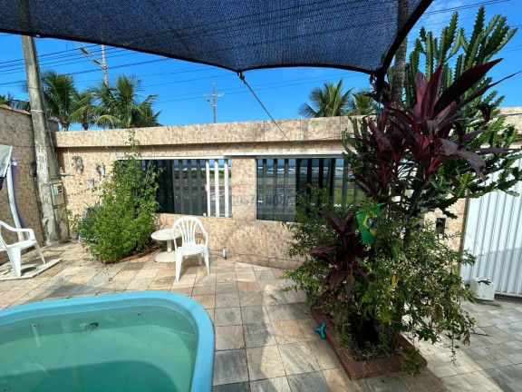 Casa com 2 Quartos à Venda, 160 m² em Solemar - Praia Grande