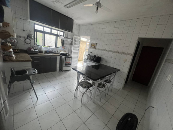 Imagem Casa com 4 Quartos à Venda, 210 m² em Sítio Do Campo - Praia Grande Imagem Casa com 4 Quartos à Venda, 210 m² em Sítio Do Campo - Praia Grande