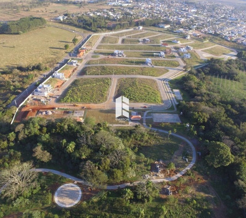 Imagem Casa com 3 Quartos à Venda, 262 m² em Tomazetti - Santa Maria
