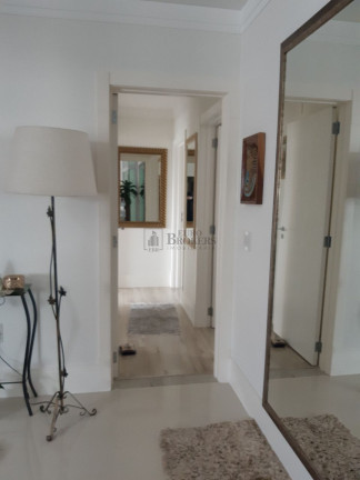 Imagem Apartamento com 3 Quartos à Venda, 127 m² em Centro - Balneário Camboriú Imagem Apartamento com 3 Quartos à Venda, 127 m² em Centro - Balneário Camboriú