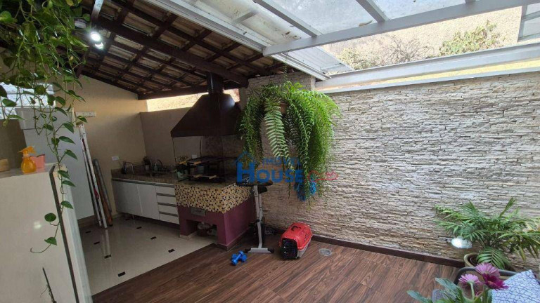Imagem Casa com 3 Quartos à Venda, 157 m² em Jardim Rebelato - Cotia Imagem Casa com 3 Quartos à Venda, 157 m² em Jardim Rebelato - Cotia