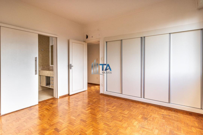 Imagem Imóvel com 3 Quartos à Venda, 127 m² em Cambuí - Campinas