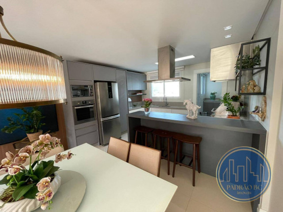 Imagem Apartamento com 3 Quartos à Venda, 297 m² em Barra Sul - Balneário Camboriú Imagem Apartamento com 3 Quartos à Venda, 297 m² em Barra Sul - Balneário Camboriú