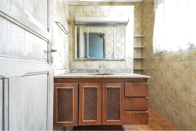 Imagem Casa com 4 Quartos à Venda, em Vila Romana - São Paulo Imagem Casa com 4 Quartos à Venda, em Vila Romana - São Paulo