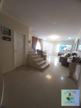 Casa com 3 Quartos à Venda, 225 m² em Palmeiras - Cabo Frio