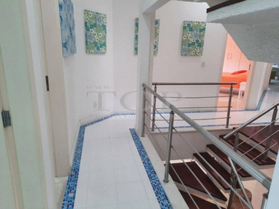 Imagem Casa com 6 Quartos à Venda, 372 m² em Enseada - Guarujá Imagem Casa com 6 Quartos à Venda, 372 m² em Enseada - Guarujá