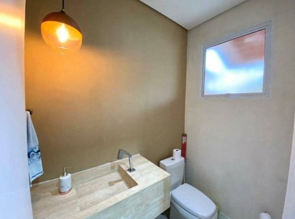 Imagem Casa com 3 Quartos à Venda, 243 m² em Medeiros - Jundiaí Imagem Casa com 3 Quartos à Venda, 243 m² em Medeiros - Jundiaí