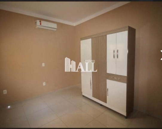 Imagem Casa com 2 Quartos à Venda, 160 m² em Jardim Cristina - Mirassol Imagem Casa com 2 Quartos à Venda, 160 m² em Jardim Cristina - Mirassol
