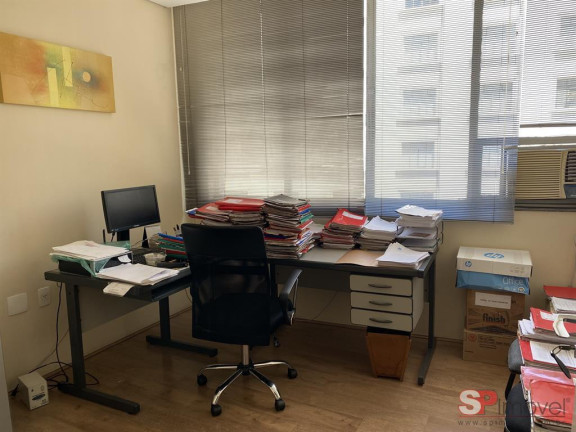 Imagem Imóvel com 1 Quarto à Venda, 160 m² em República - São Paulo Imagem Imóvel com 1 Quarto à Venda, 160 m² em República - São Paulo