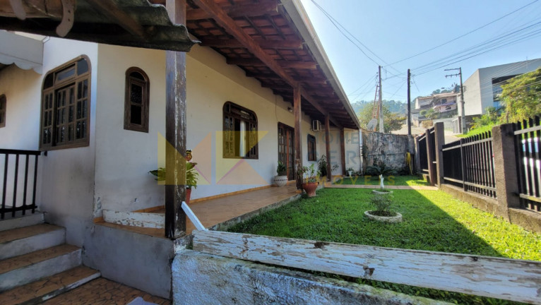 Imagem Casa com 3 Quartos à Venda, 172 m² em água Verde - Blumenau Imagem Casa com 3 Quartos à Venda, 172 m² em água Verde - Blumenau