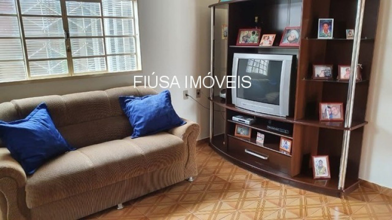 Imagem Casa com 2 Quartos à Venda,  em Centro - Rifaina