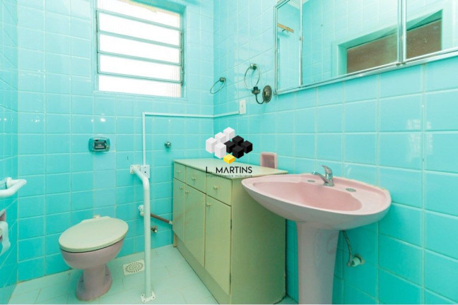 Imagem Casa com 3 Quartos à Venda, 195 m² em Santa Maria Goretti - Porto Alegre Imagem Casa com 3 Quartos à Venda, 195 m² em Santa Maria Goretti - Porto Alegre