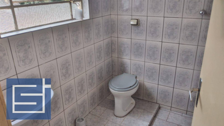 Imagem Casa com 3 Quartos para Alugar,  em Centro - Socorro