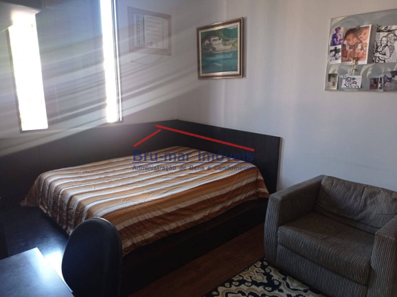 Imagem Sobrado com 3 Quartos à Venda, 185 m² em Embaré - Santos