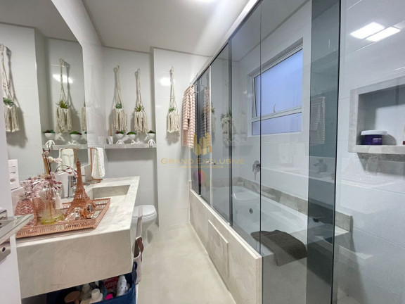Imagem Apartamento com 3 Quartos à Venda, 115 m² em Pioneiros - Balneário Camboriú