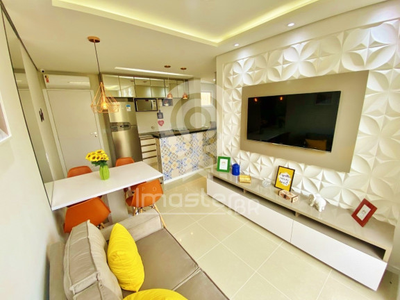 Imagem Apartamento com 2 Quartos à Venda, 51 m² em Guaribas - Eusébio