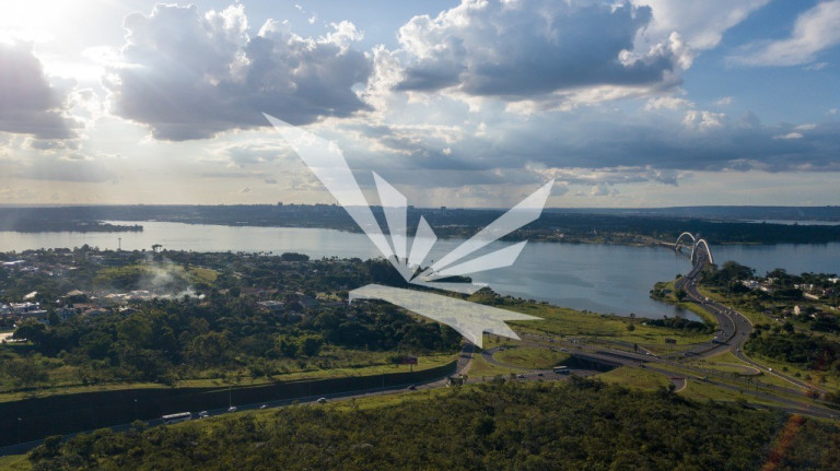 Imagem Casa com 4 Quartos à Venda, 550 m² em Setor De Habitações Individuais Sul - Brasília Imagem Casa com 4 Quartos à Venda, 550 m² em Setor De Habitações Individuais Sul - Brasília