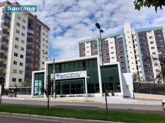 Apartamento com 3 Quartos à Venda, 89 m² em Bandeirantes - Caldas Novas