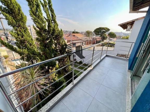 Imagem Casa com 3 Quartos à Venda, 150 m² em Três Barras - Contagem