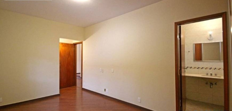 Imagem Casa com 3 Quartos à Venda, 380 m² em Alto De Pinheiros - São Paulo Imagem Casa com 3 Quartos à Venda, 380 m² em Alto De Pinheiros - São Paulo