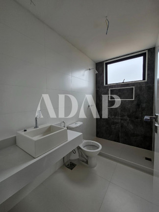 Imagem Casa com 4 Quartos à Venda, 365 m² em Barra Da Tijuca - Rio De Janeiro Imagem Casa com 4 Quartos à Venda, 365 m² em Barra Da Tijuca - Rio De Janeiro