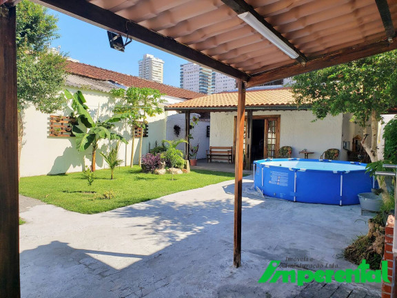 Imagem Casa com 5 Quartos à Venda, 257 m² em Canto Do Forte - Praia Grande Imagem Casa com 5 Quartos à Venda, 257 m² em Canto Do Forte - Praia Grande