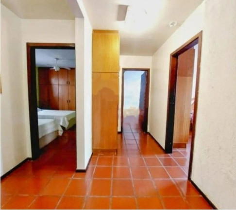 Imagem Casa com 5 Quartos à Venda, 427 m² em Centro - Guaratuba