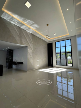 Imagem Casa com 3 Quartos à Venda, 183 m² em Setor Três Marias - Goiânia Imagem Casa com 3 Quartos à Venda, 183 m² em Setor Três Marias - Goiânia