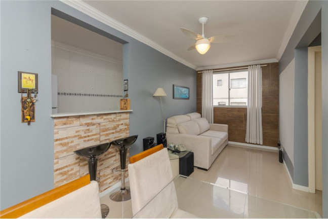 Apartamento com 2 Quartos à Venda, 48 m² em Jardim Itu - Porto Alegre