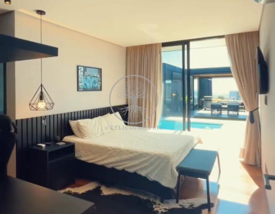 Imagem Casa de Condomínio com 3 Quartos à Venda, 390 m² Imagem Casa de Condomínio com 3 Quartos à Venda, 390 m²