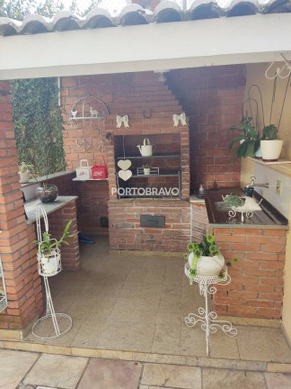 Imagem Casa com 4 Quartos à Venda, 231 m² em Alphaville - Santana De Parnaíba Imagem Casa com 4 Quartos à Venda, 231 m² em Alphaville - Santana De Parnaíba