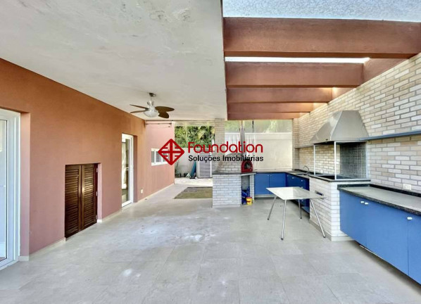 Imagem Casa de Condomínio com 4 Quartos à Venda,  em Pousada Dos Bandeirantes - Carapicuíba
