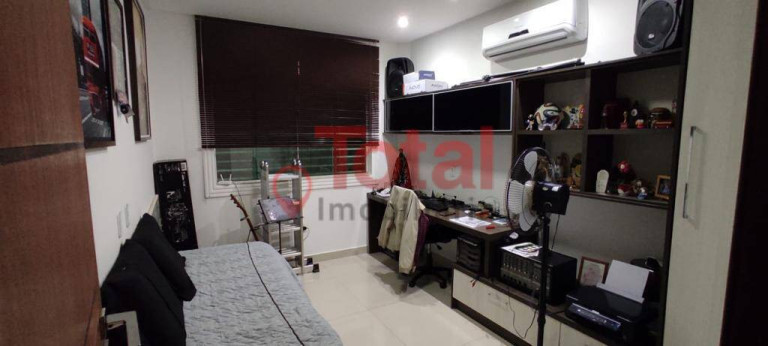 Imagem Casa com 3 Quartos à Venda, 205 m² em Passaredo - Timóteo