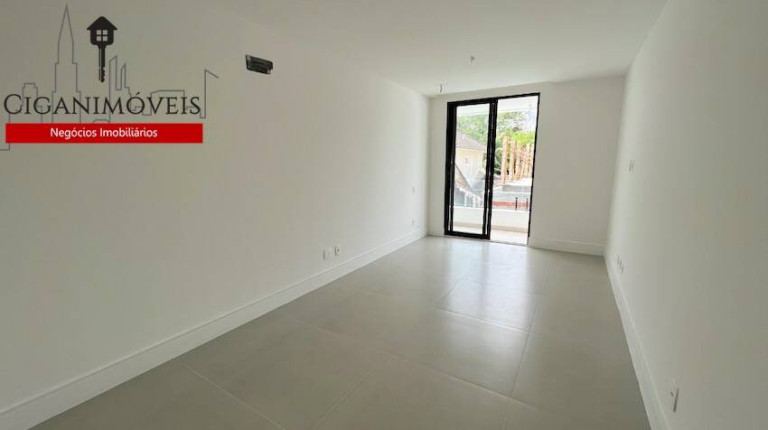Imagem Casa de Condomínio com 4 Quartos à Venda, 350 m² em Barra Da Tijuca - Rio De Janeiro Imagem Casa de Condomínio com 4 Quartos à Venda, 350 m² em Barra Da Tijuca - Rio De Janeiro