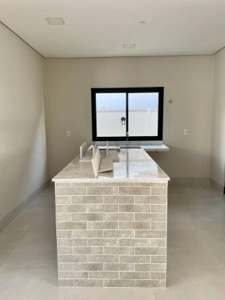 Imagem Casa com 3 Quartos à Venda, 163 m² em Condomínio Belvedere - Cuiabá Imagem Casa com 3 Quartos à Venda, 163 m² em Condomínio Belvedere - Cuiabá