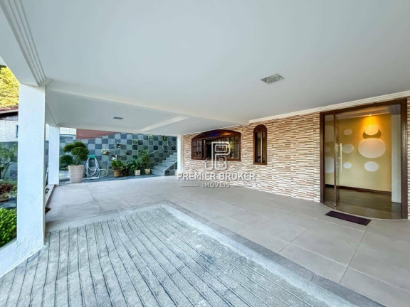 Imagem Casa com 4 Quartos à Venda, 128 m² em Granja Guarani - Teresópolis
