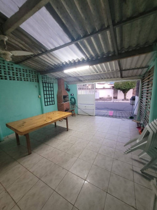 Casa com 3 Quartos à Venda, 270 m² em Sítio Do Campo - Praia Grande