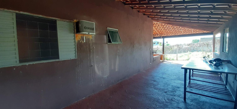 Imagem Chácara com 3 Quartos à Venda, 1.000 m² em área Rural De Londrina - Londrina Imagem Chácara com 3 Quartos à Venda, 1.000 m² em área Rural De Londrina - Londrina